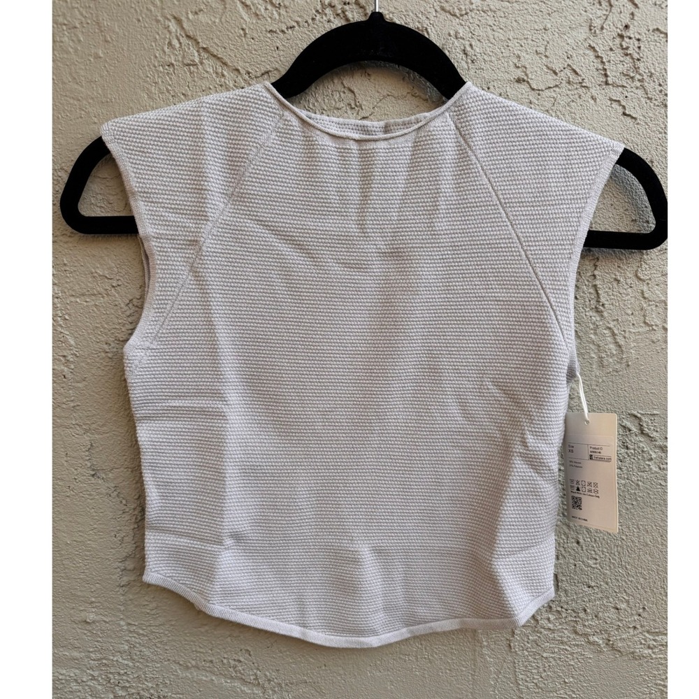 Halara NEW Womens Grey Textured Cap Crop Top XS Athlesiure Casual Minimalist